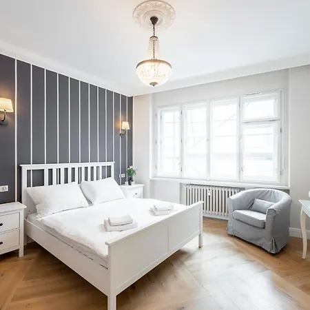 Modern Casa Nuova With Sauna Near Charles Bridge *